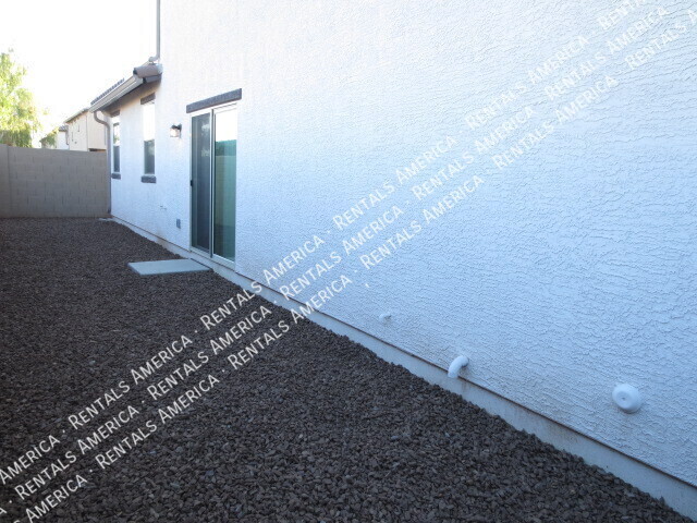 Building Photo - 2417 N 73rd Dr