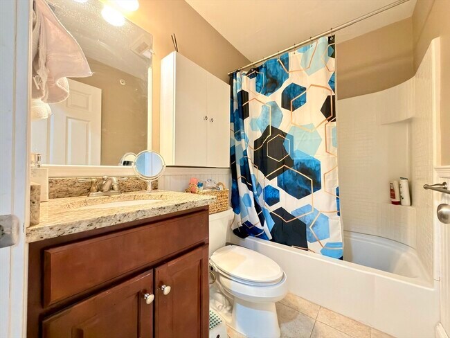 Building Photo - 143 Broad St