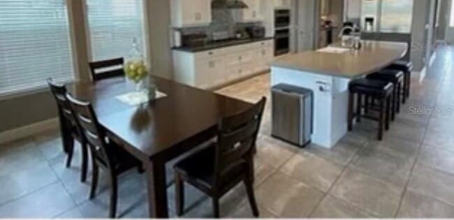 Building Photo - 1115 Estancia Wds Lp