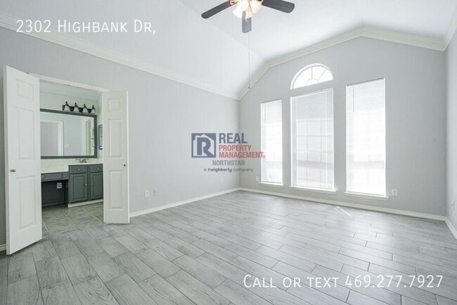 Building Photo - 2302 Highbank Dr
