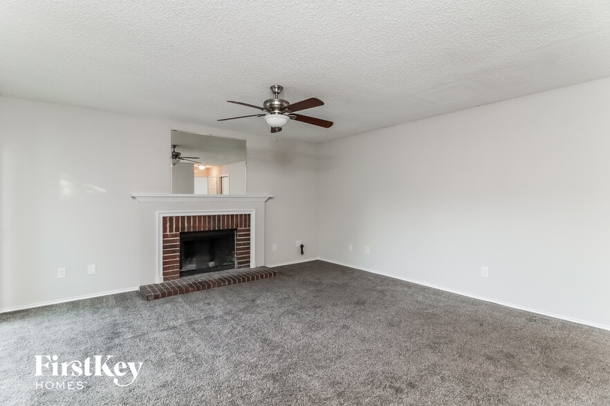 Building Photo - 3217 Marie Ln