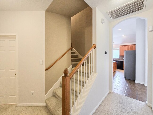 Building Photo - 9901 Bundoran Dr