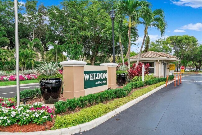 Building Photo - 9537 Weldon Cir