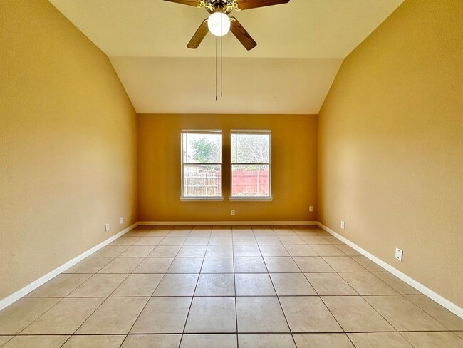 Building Photo - 1601 Waterfall Ave