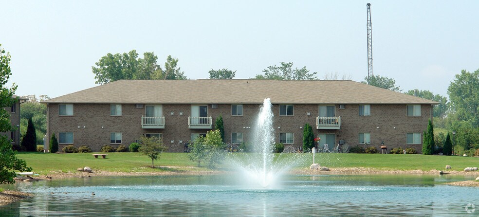 Building Photo - Lake Park Estates Apartments