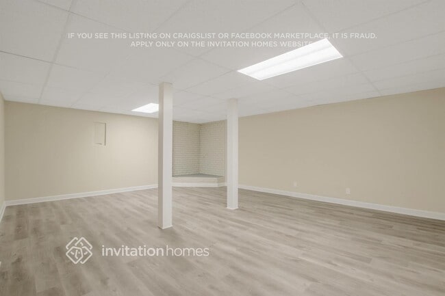 Building Photo - 3881 Blythewood Cir