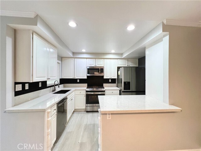 Building Photo - 5850 Portsmouth Rd