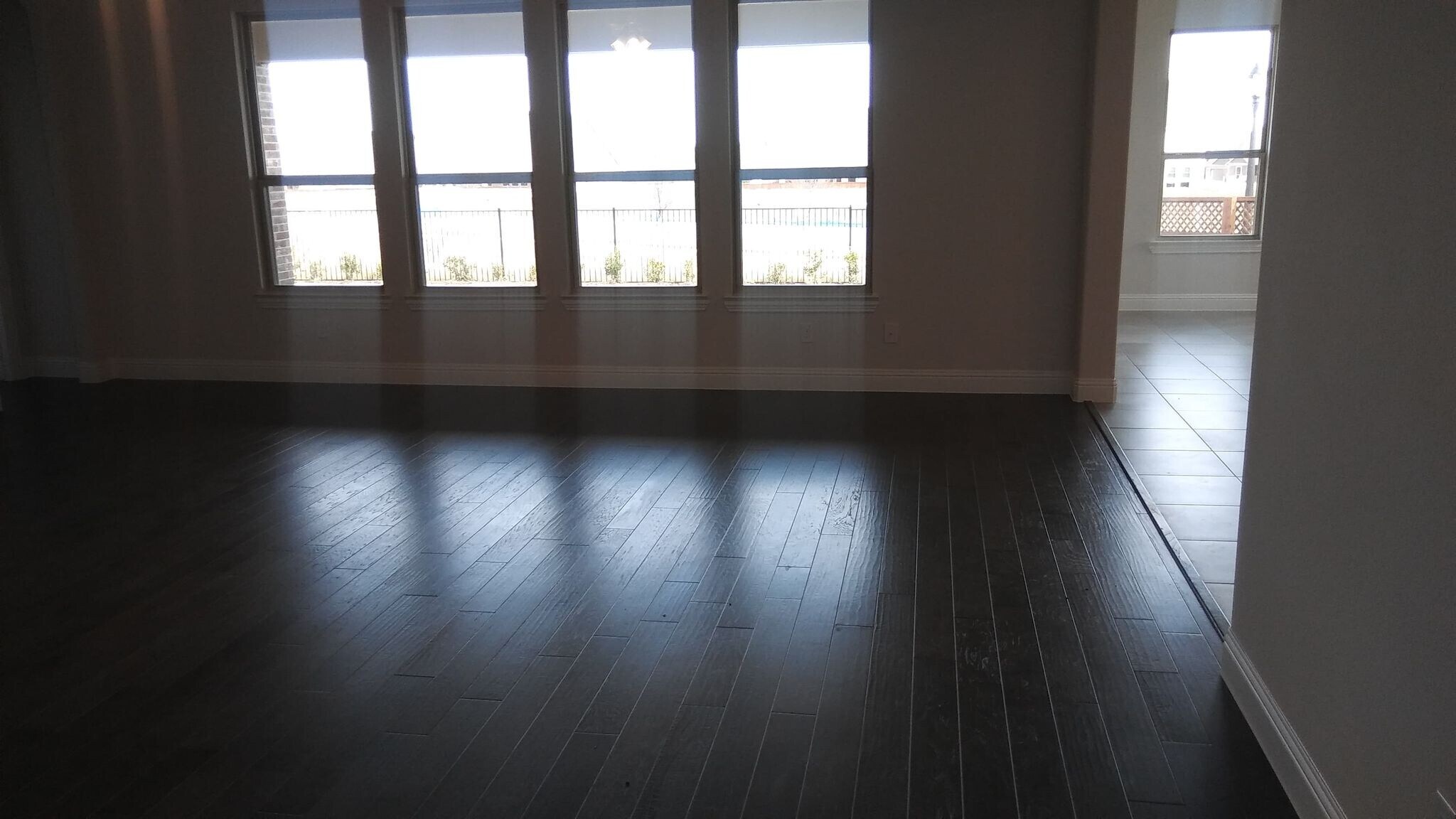 Living room - 4210 Stableglen Dr