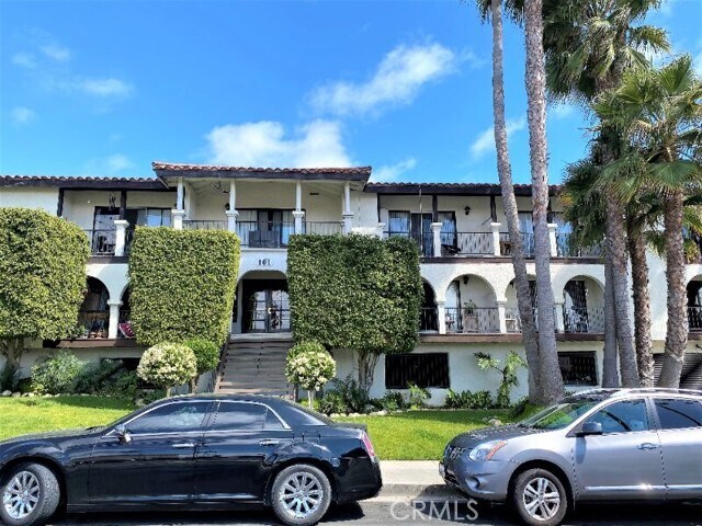 Building Photo - 101 W Canada