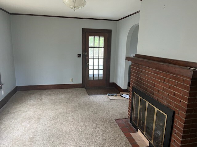 Building Photo - 10 French Rd