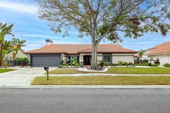 Primary Photo - 5809 Cruiser Way