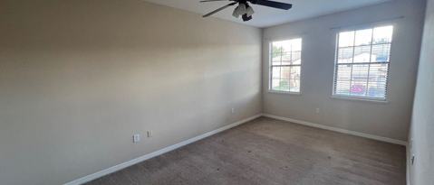 Building Photo - 2227 Seven Oaks Dr