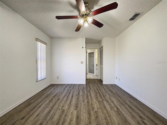 Building Photo - 4181 Glade Rd