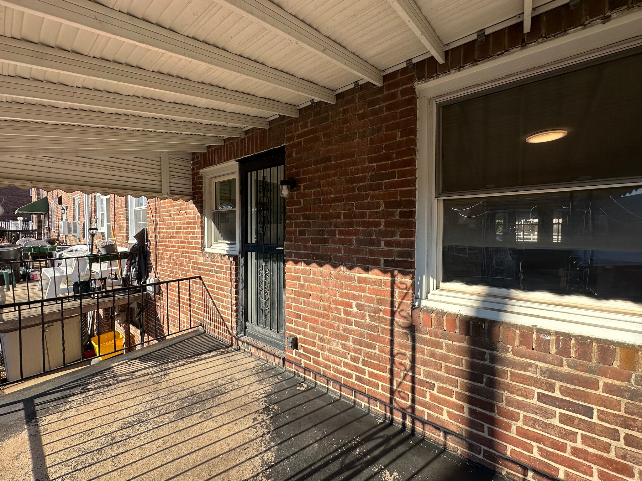 Rear Deck. - 3823 Crestlyn Rd