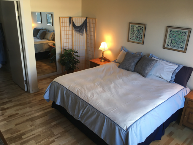 Building Photo - Available May 10th, 2025-Beautiful and Spa...