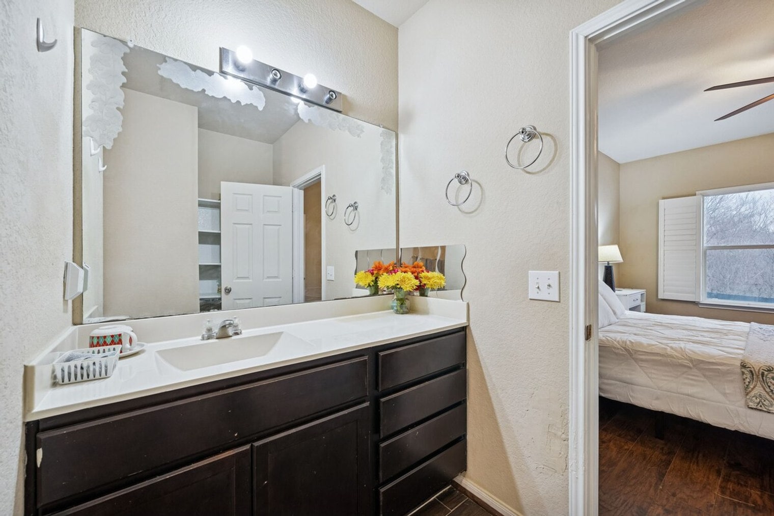 Building Photo - 3204 Ortman Dr