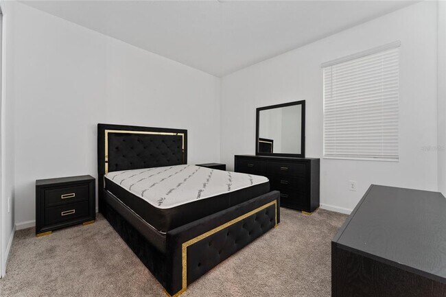 Building Photo - 8967 Chipping Sq Ln