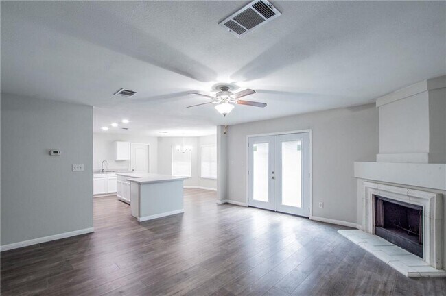 Building Photo - 17928 Narsitin Ln