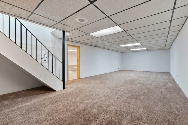 Building Photo - 36332 N Hawthorne Ln