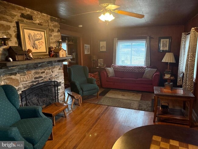 Building Photo - 7246 Sperryville Pike