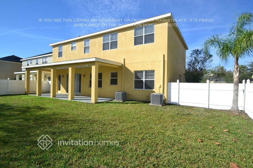 Building Photo - 19922 Tamiami Ave