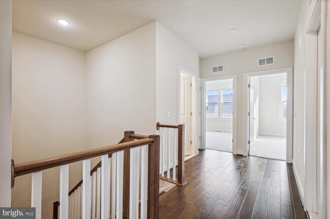 Building Photo - 13411 Launders St