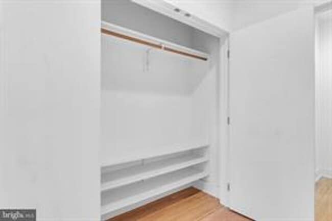 Building Photo - Beautiful Northern Liberties Townhome
