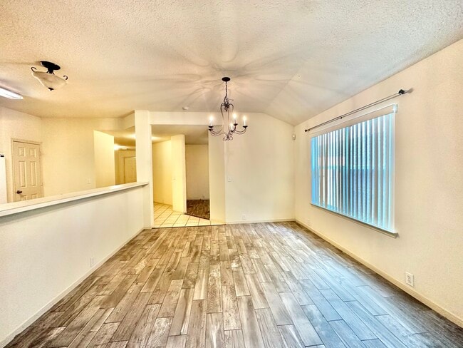 Building Photo - 18214 Wren Dale Ln