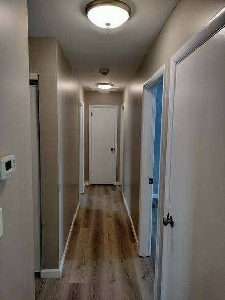 Building Photo - 211 Beckwith Ave