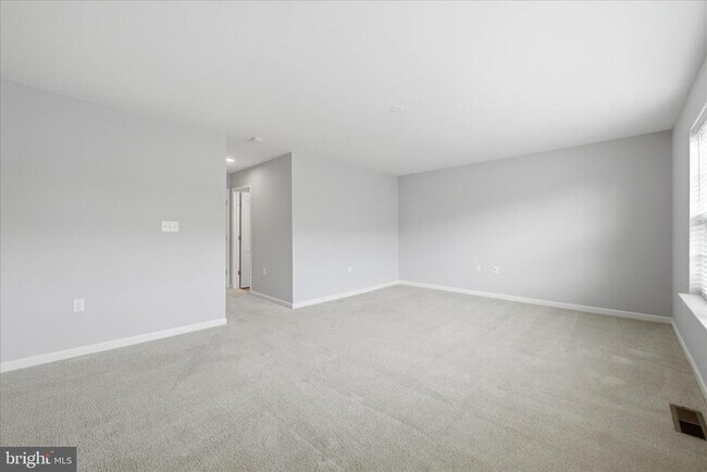 Building Photo - 117 Stribling Wy