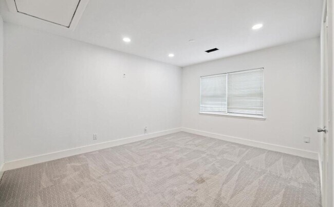 Building Photo - 3818 Childress St