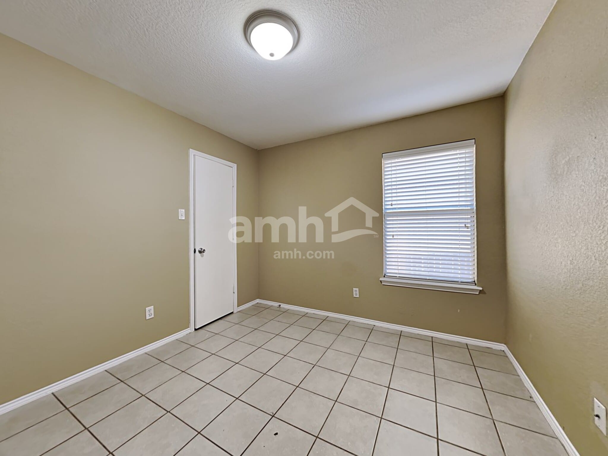 Building Photo - 12440 Silver Mist Trail