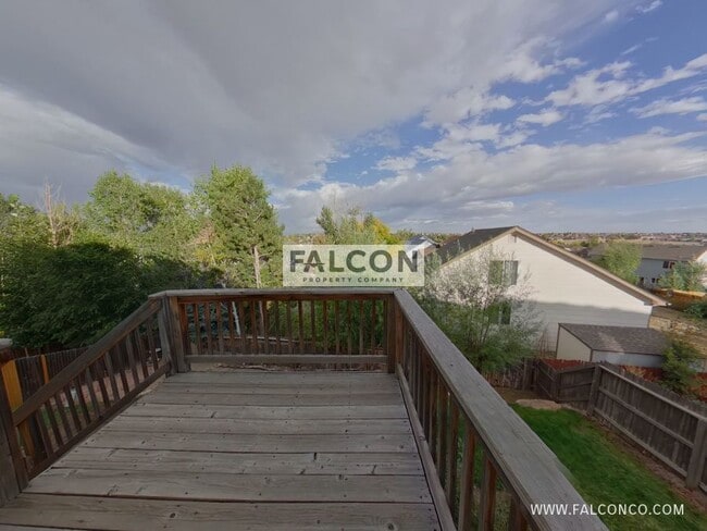 Building Photo - 4935 Ardley Dr