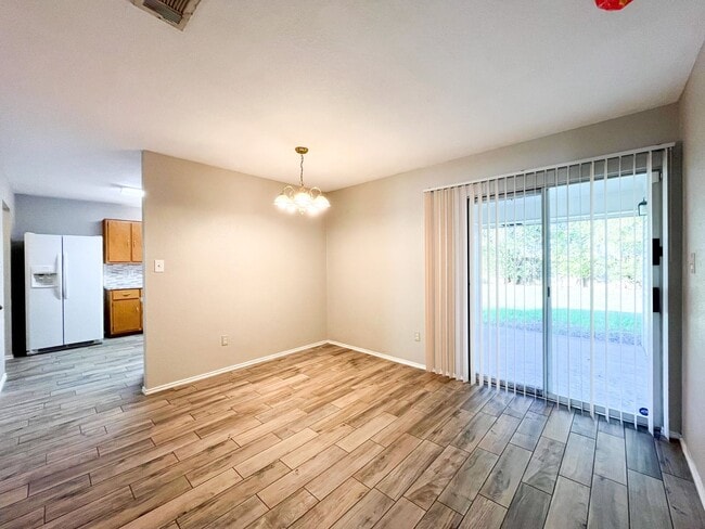 Building Photo - Available NOW Beautiful 1 story, 3 bedroom, 2 bath home. This is exactly what you have been looki...