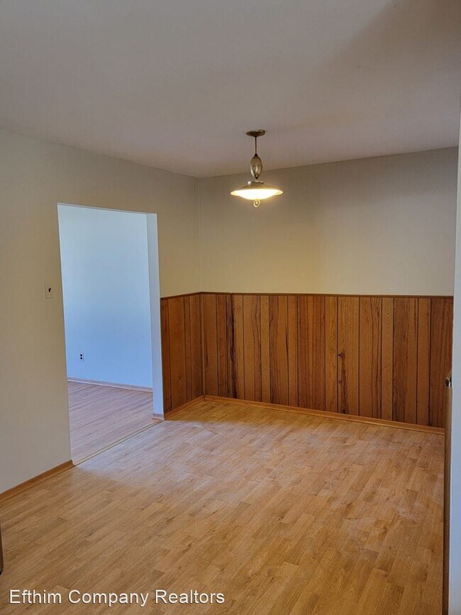 Building Photo - 3 br, 2 bath House - 8743 Pardee Lane