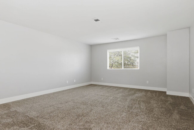 Building Photo - 8910 W Marble Light Ave