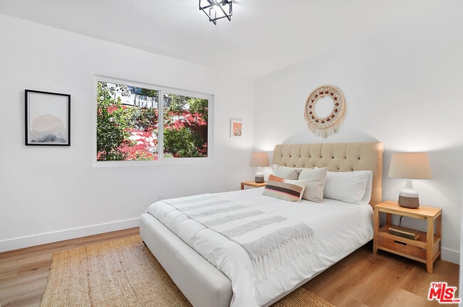 Building Photo - 4670 Brewster Dr