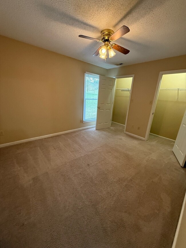Building Photo - 4014 Jodis Way