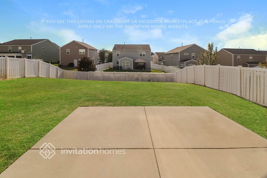 Building Photo - 12425 Bending Branch Rd