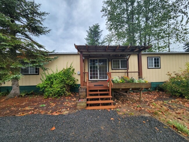 Building Photo - Lovely Home in Chehalis