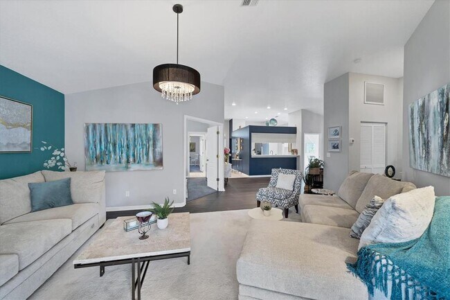 Building Photo - 4612 Deer Trail Blvd