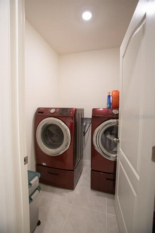 Building Photo - 5062 Foxglove Cir