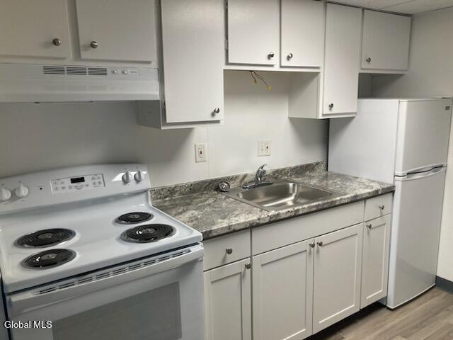 Building Photo - 21 Wells St