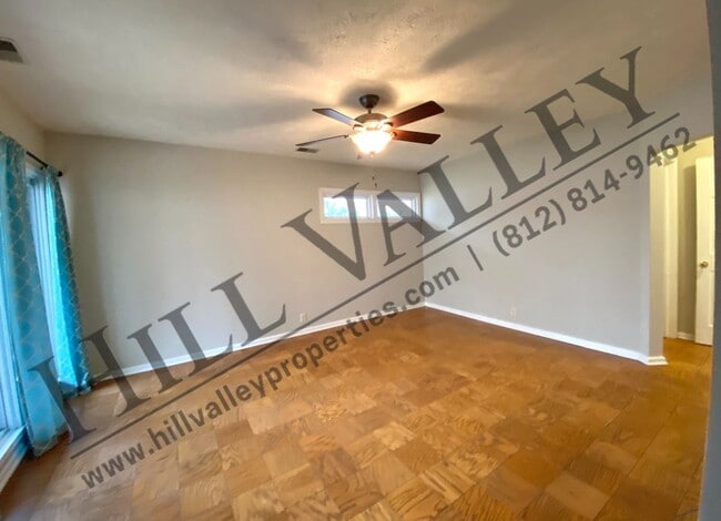 Building Photo - Two Bedroom Home East