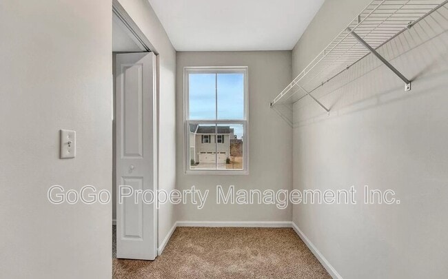 Building Photo - 8 Torrington Dr