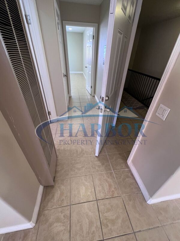 Building Photo - 1020-1024 S. Gaffey Street