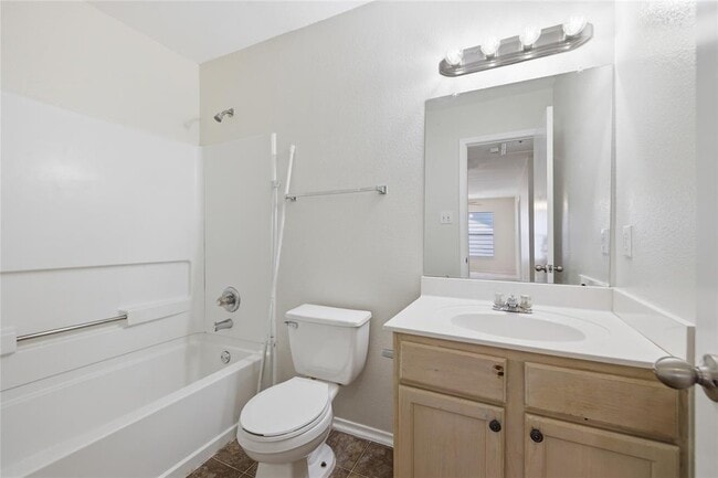 Building Photo - 10316 Garbacz Dr
