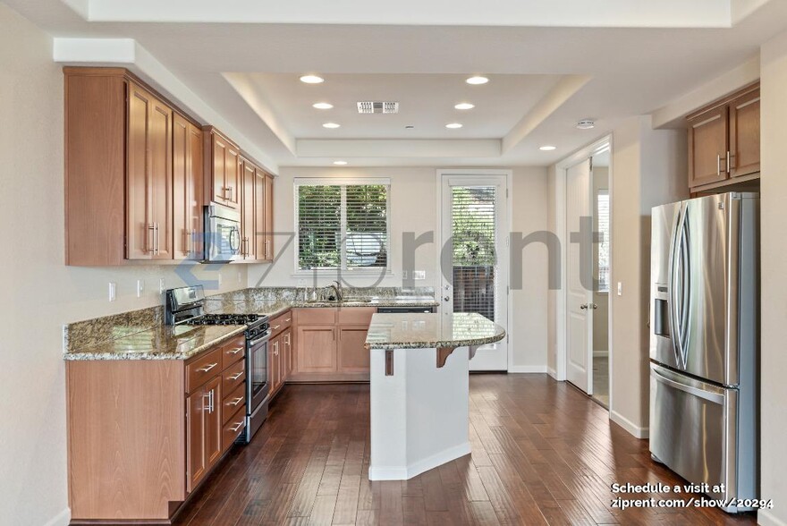 Building Photo - 6298 Rocky Point Ct