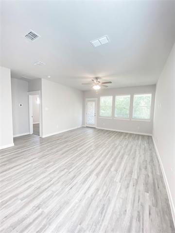 Building Photo - 4011 Goldfinch Hvn