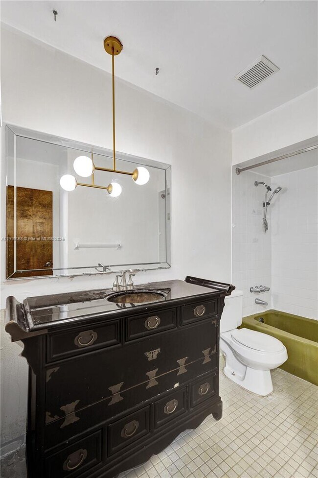 Building Photo - 5551 SW 57th St